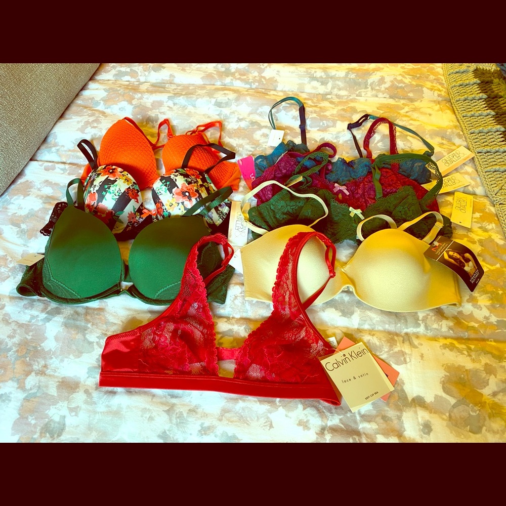 Lot of 8 NWT Bras
